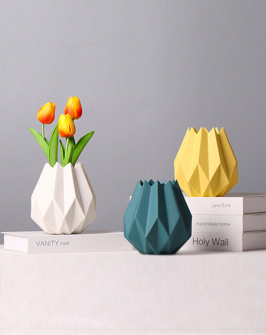 Geometric Tulip Vase